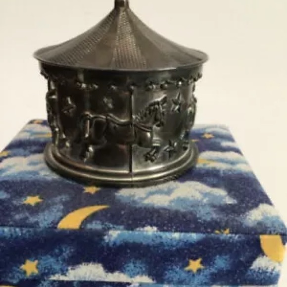 WALLACE SILVERSMITHS SILVER PLATED CAROUSEL MUSIC BOX Vintage - Picture 5 of 8